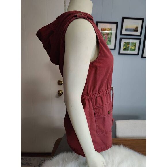 Zenana Rust Hooded Sleeveless Zipper and Snap Button Jacket with Waist Tie - Picture 2 of 5